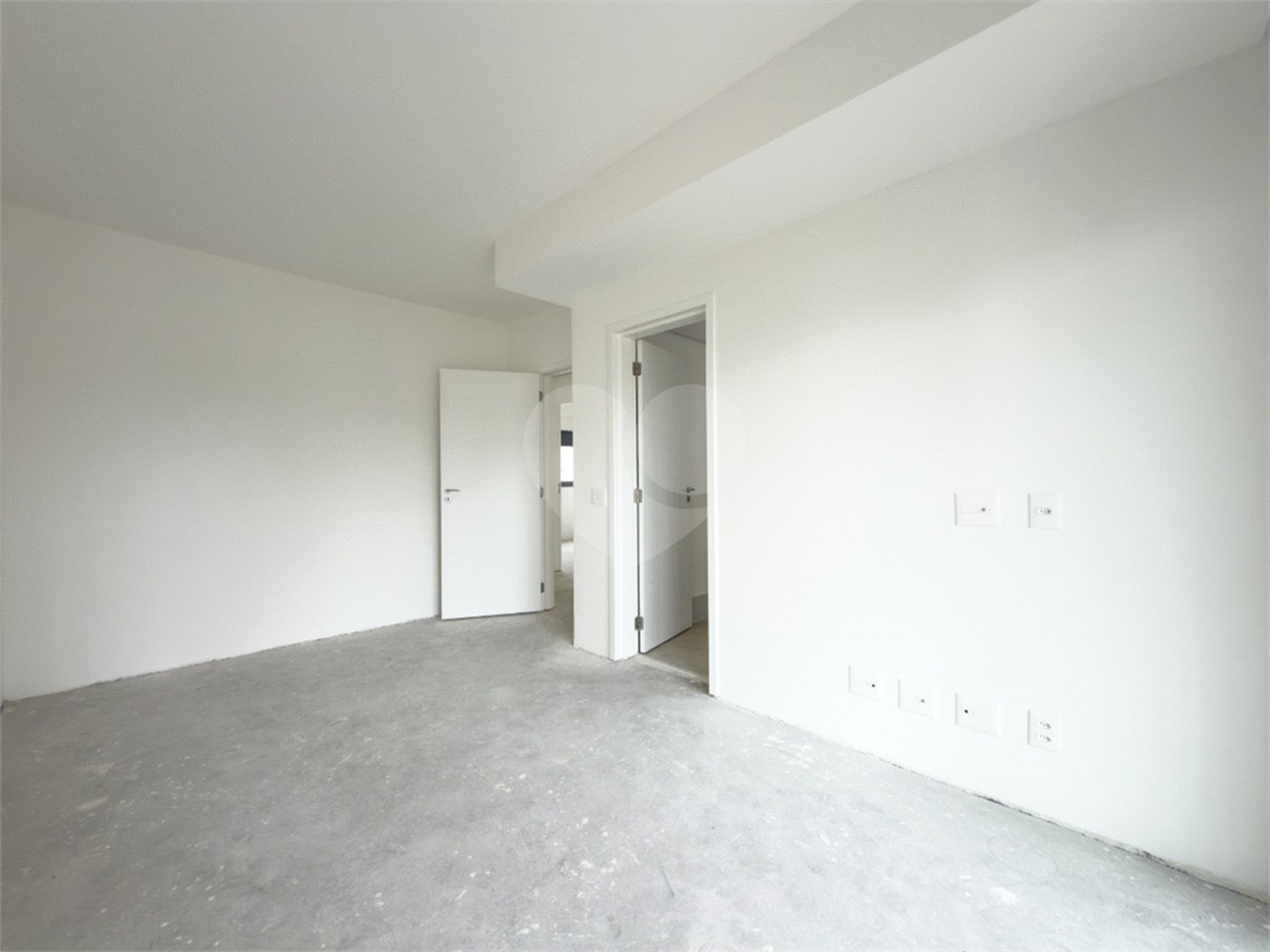 Apartamento à venda com 3 suítes em Vila Nova Conceição, São Paulo, SP