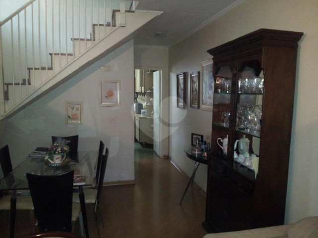 Sobrado à venda com 3 quartos em Vila Guilherme, São Paulo, SP