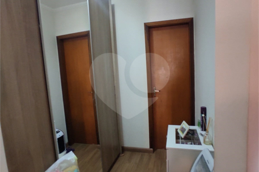 Sobrado à venda com 3 quartos, sendo 1 suíte, em Parada Inglesa, São Paulo, SP