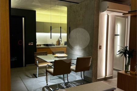 Apartamento à venda com 1 suíte em Cidade Monções, São Paulo, SP