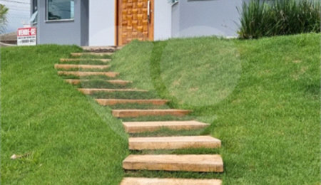 Casa à venda com 3 suítes no condomínio Residencial dos Lagos, Itupeva - SP
