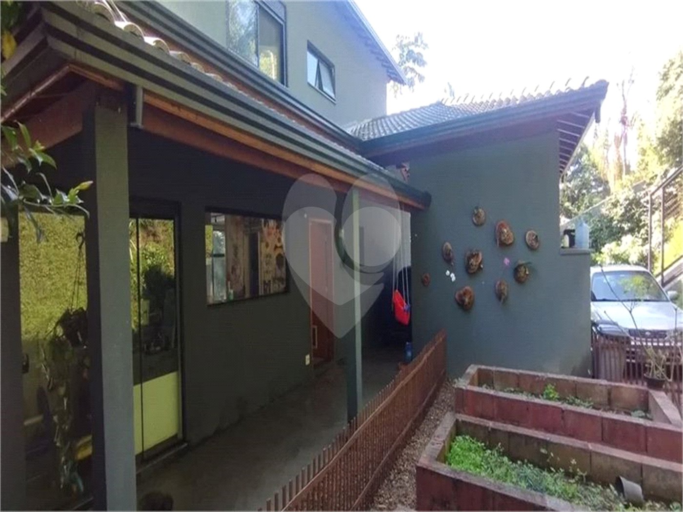 Casa à venda com 3 suítes no condomínio Sausalito, Mairiporã - SP