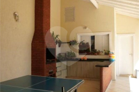 Casa à venda com 3 suítes no condomínio Amstalden, Indaiatuba - SP