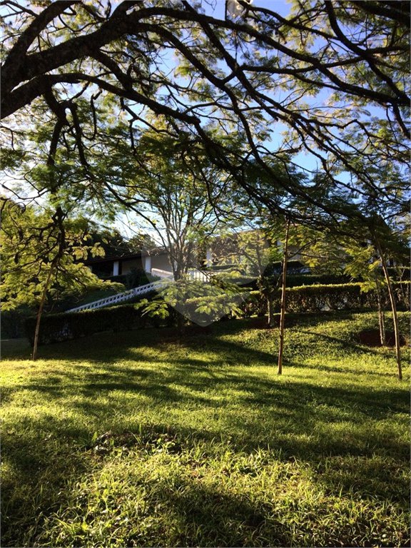 Chácara à venda com 8 quartos, sendo 3 suítes, no Centro, Bom Jesus dos Perdões, SP