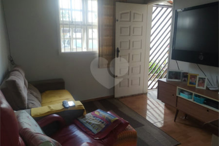 Casa à venda com 4 quartos, sendo 2 suítes, em Jardim Caparelli (mailasqui), São Roque, SP