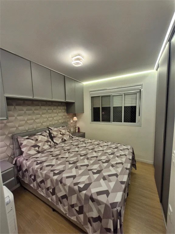 Apartamento à venda com 3 quartos, sendo 1 suíte,  em Parque Residencial da Lapa, São Paulo, SP