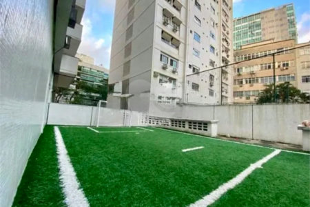 Apartamento à venda com 3 quartos, sendo 1 suíte,  em Leblon, Rio de Janeiro, RJ
