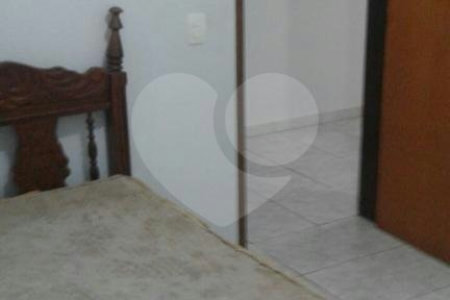 Casa à venda com 6 quartos, sendo 4 suítes, no condomínio Cond Riacho Fundo, Araçoiaba da Serra - SP