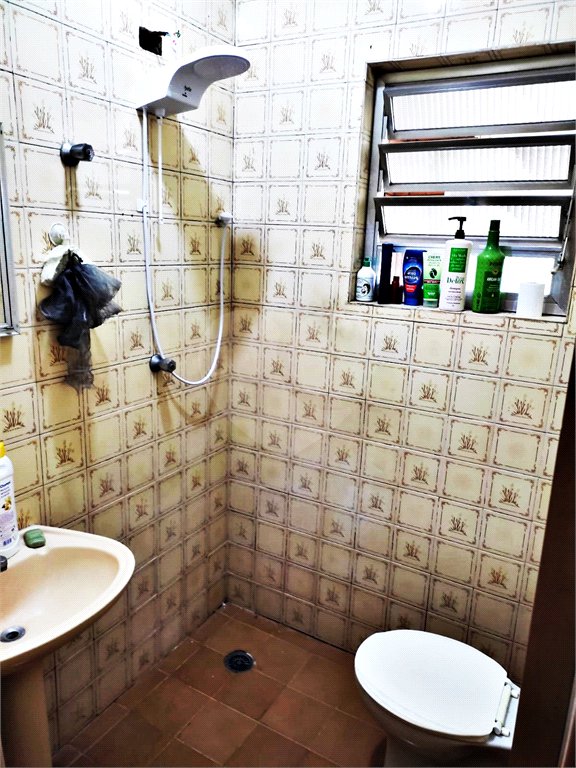 Sobrado à venda com 5 quartos, sendo 2 suítes, em Vila Nova Cachoeirinha, São Paulo, SP