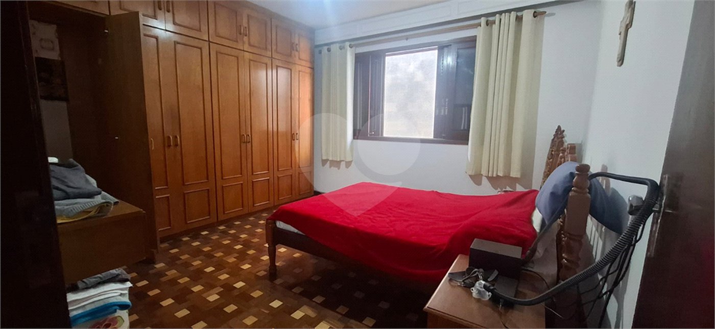 Casa à venda com 4 quartos, sendo 3 suítes, no Brasilândia, São Paulo, SP