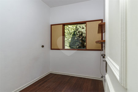 Casa Térrea à venda com 4 quartos, sendo 1 suíte, em Jardim Marajoara, São Paulo, SP