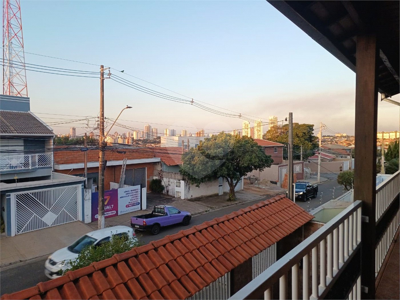 Sobrado à venda com 3 quartos, sendo 1 suíte, em Jardim Regina, Indaiatuba, SP