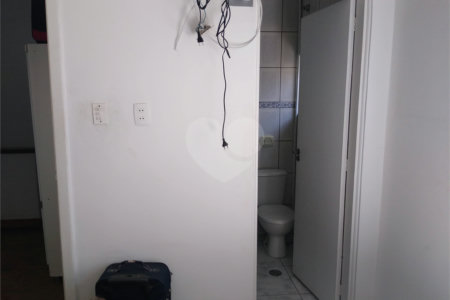 Sobrado à venda com 4 quartos, sendo 3 suítes,  em Vila Monumento, São Paulo, SP