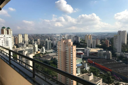 Cobertura à venda com 3 quartos, sendo 1 suíte,  em Vila Andrade, São Paulo, SP