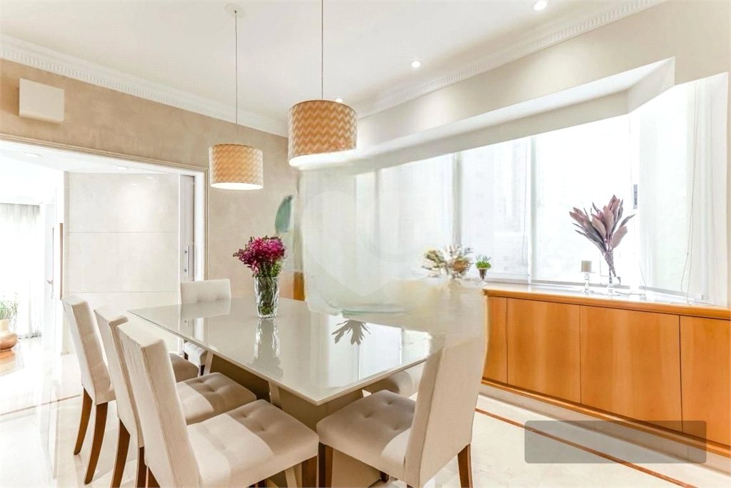 Apartamento à venda com 4 suítes em Jardim Fonte do Morumbi, São Paulo, SP