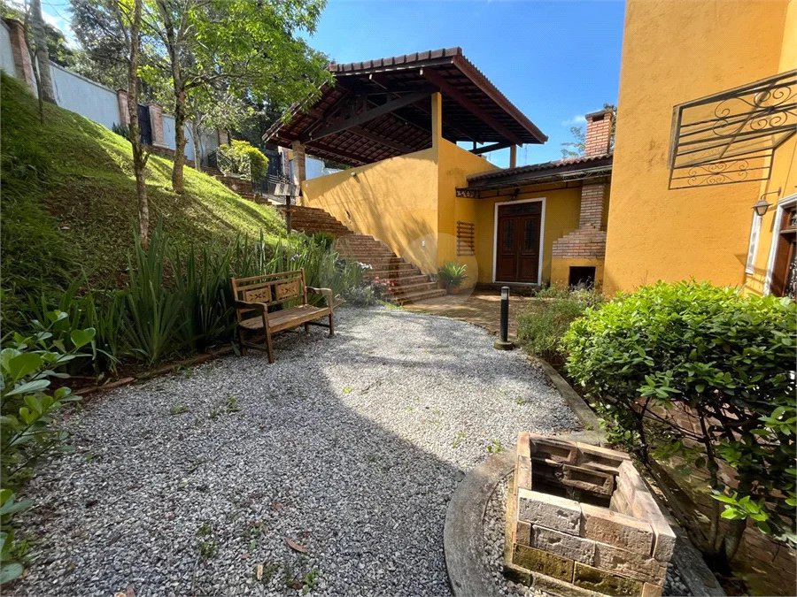 Condomínio à venda com 3 quartos, sendo 1 suíte, em Serra da Cantareira, Mairiporã, SP