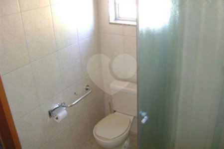 Sobrado à venda com 4 quartos, sendo 2 suítes, em Santo Amaro, São Paulo, SP