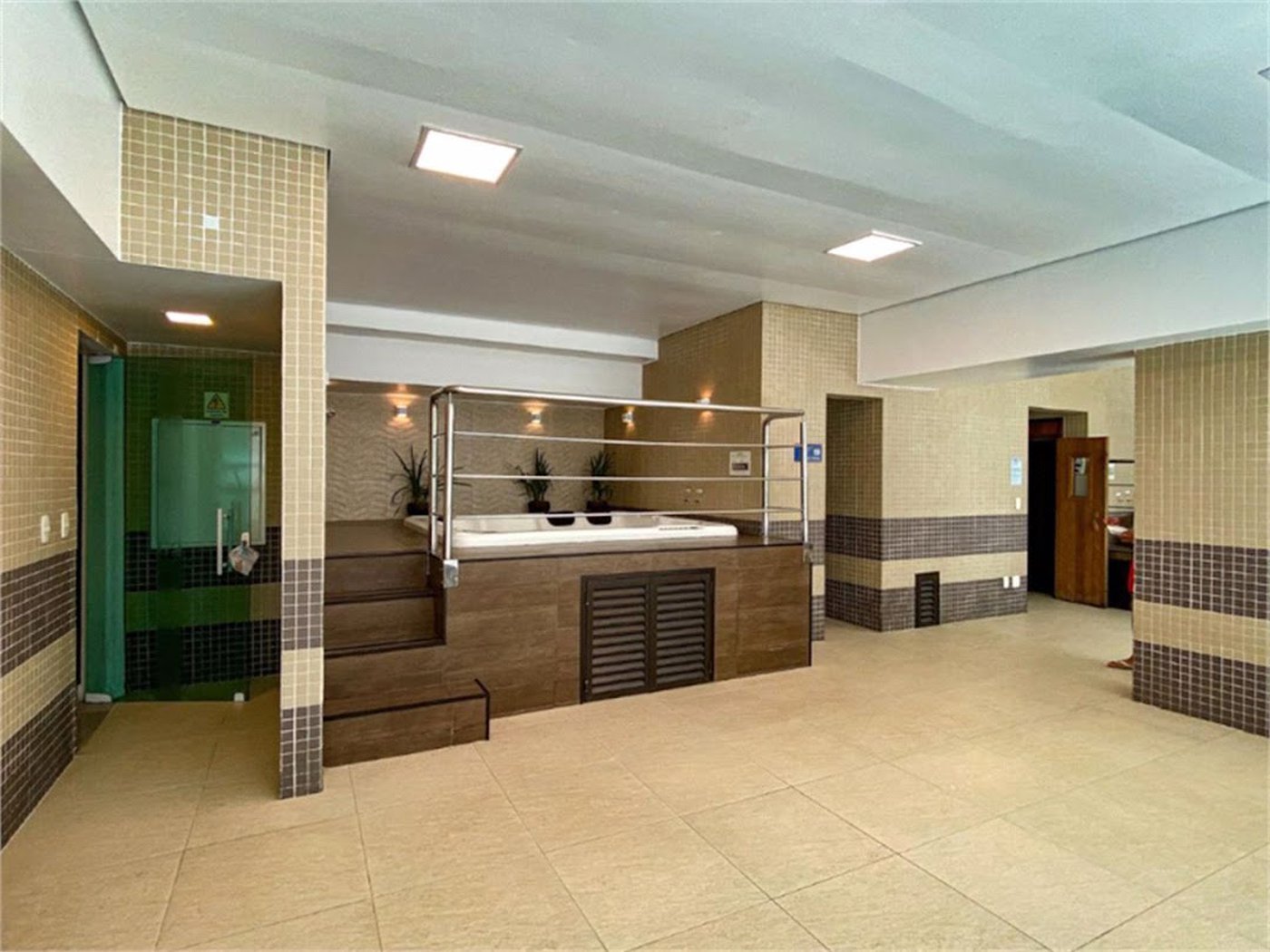 Apartamento com 3 dormitórios à venda, 125 m² por R$ 1.700.000,00 - Ponta da Praia - Santos/SP