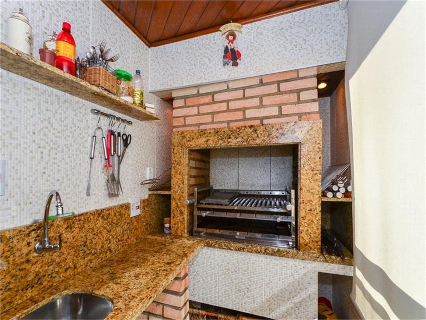 Apartamento à venda com 3 suítes em Vila Suzana, São Paulo, SP