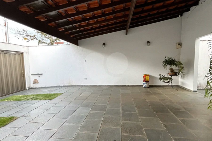 Casa à venda com 3 quartos, sendo 1 suíte, em Jardim Dos Estados, Poços de Caldas - MG