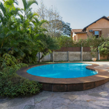 Sobrado à venda com 4 quartos, sendo 2 suítes, em Vila Madalena, São Paulo, SP