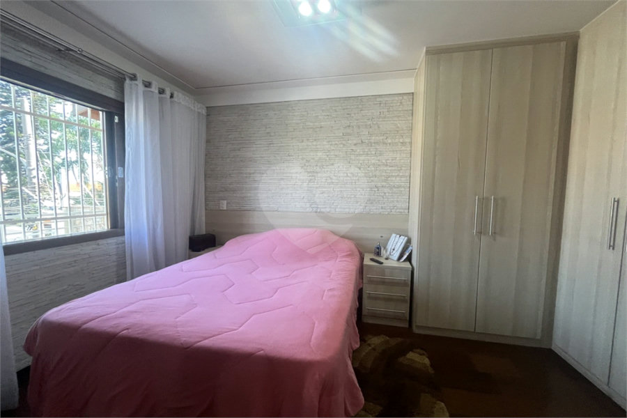 Casa à venda com 4 quartos, sendo 3 suítes, em Vila Guilherme, São Paulo, SP