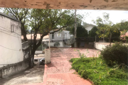 Casa à venda com 5 quartos em Bela Aliança, São Paulo, SP