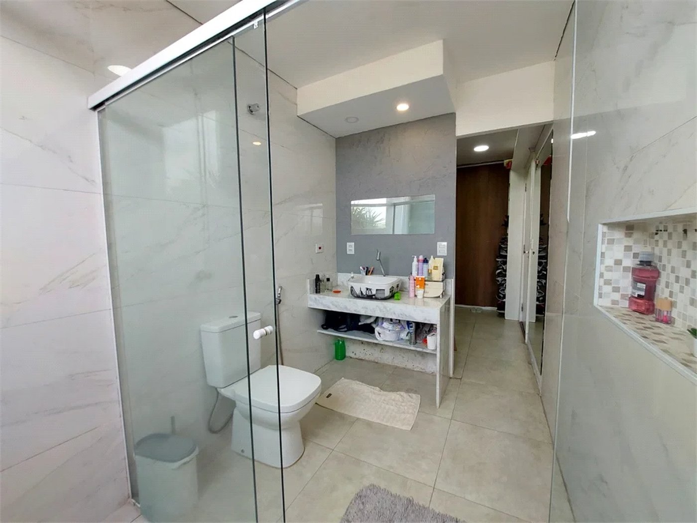 Casa à venda ou para alugar com 4 suítes em Lapa, São Paulo, SP