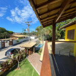 Casa à venda com 4 quartos, sendo 3 suítes, no condomínio Ipê Amarelo, Porto Seguro - BA