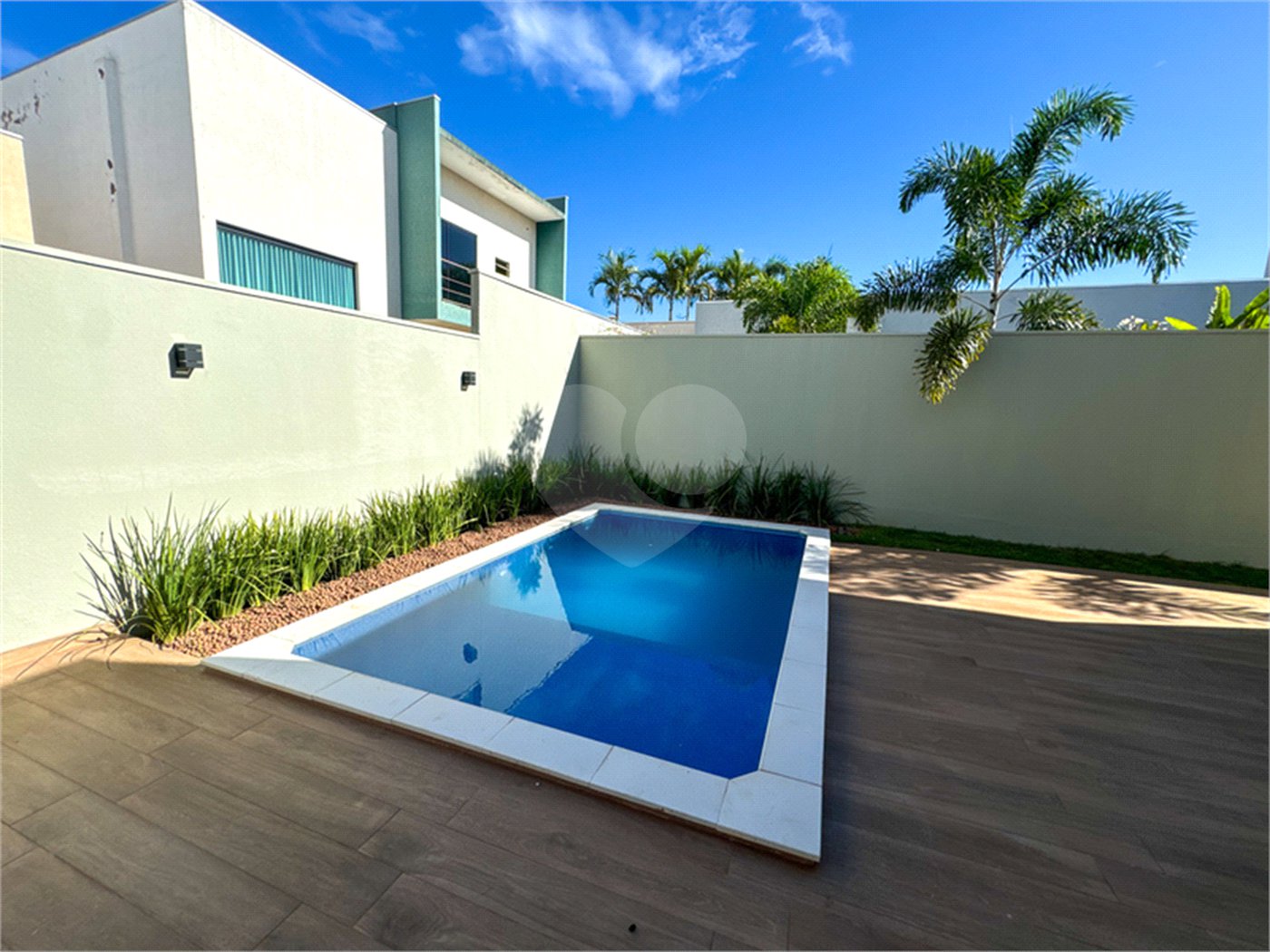 Casa à venda com 3 suítes em Parque Das Mangueiras, Três Lagoas, MS