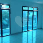 Prédio comercial com 724m² , 8 banheiros e 5 vagas de garagem , à venda na Vila Formosa.