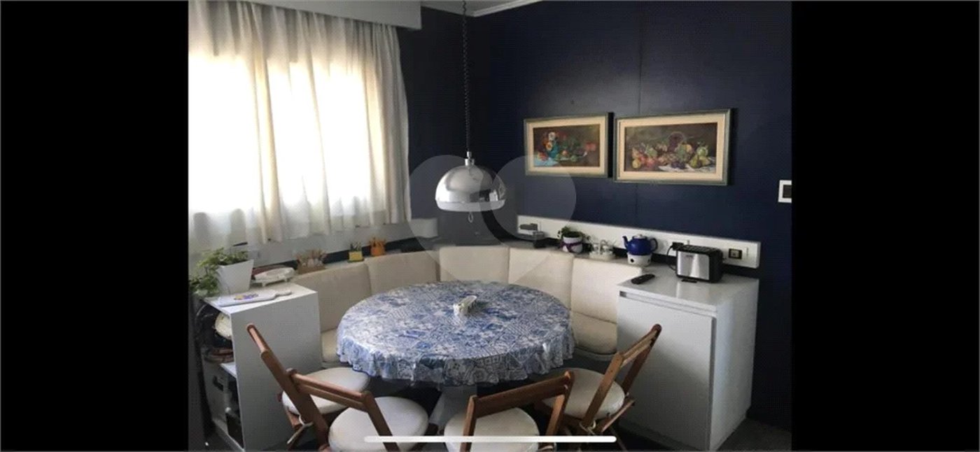 Lindo apartamento em ótima localização na Mooca!