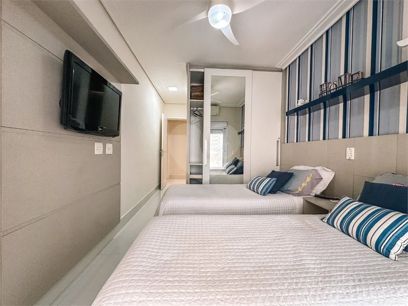 Apartamento à venda com 4 suítes em Riviera de São Lourenço, Bertioga, SP