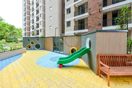 Apartamento à venda com 3 quartos, sendo 1 suíte, em Campo Grande, São Paulo, SP