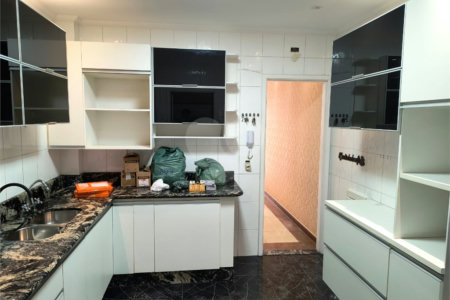 Casa à venda com 3 quartos, sendo 1 suíte,  em Nova Petrópolis, São Bernardo do Campo, SP