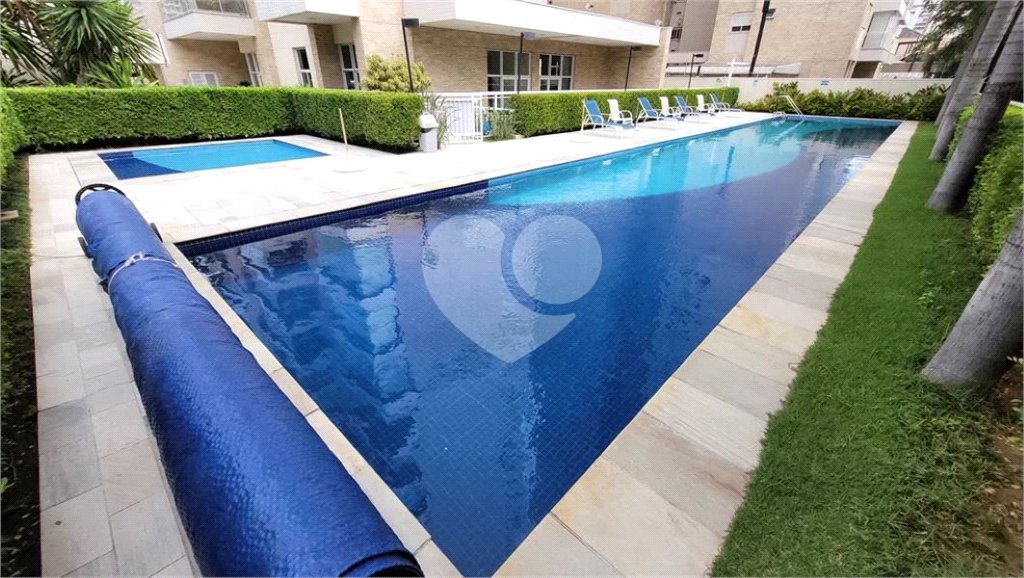 Apartamento à venda com 3 suítes em Lapa, São Paulo, SP