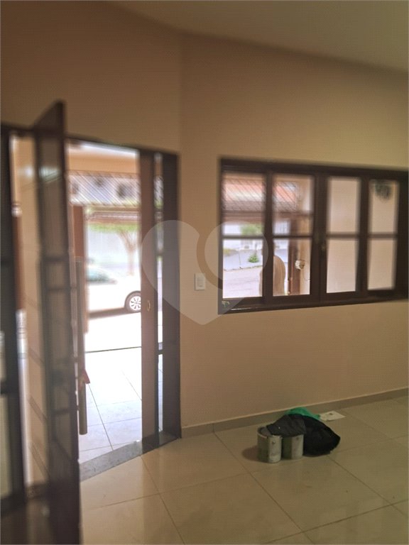 Sobrado à venda com 3 quartos, sendo 1 suíte, em Jardim Colonial, Indaiatuba, SP