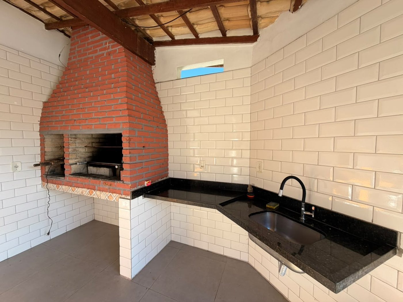 Apartamento com 3 quartos, sendo 1 suíte, Paraíso dos Pataxós, Porto Seguro - BA