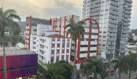 Sala Comercial à Venda no Gonzaga – Avenida Ana Costa – Santos/Sp