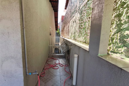 Sobrado à venda com 3 quartos, sendo 1 suíte, em Vila Nivi, São Paulo, SP