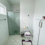 Casa à venda com 4 quartos, sendo 1 suíte,  em Jardim Stella, Santo André, SP