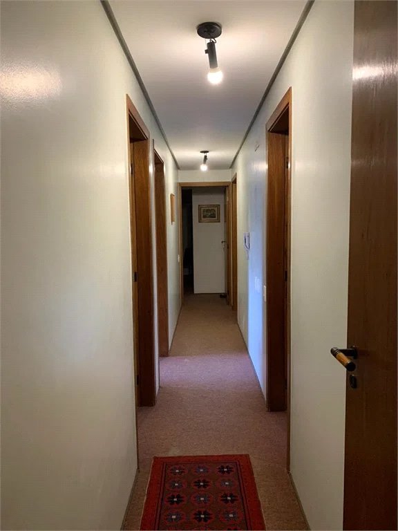Apartamento à venda com 4 quartos, sendo 2 suítes, em Real Parque, São Paulo, SP