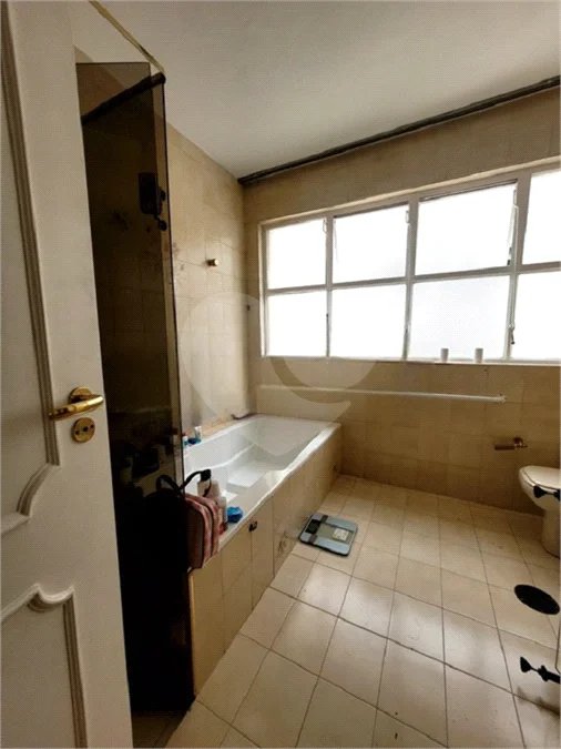 Apartamento à venda com 5 quartos em Santa Cecília, São Paulo