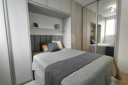 Apartamento à venda com 2 quartos em Lapa, São Paulo, SP