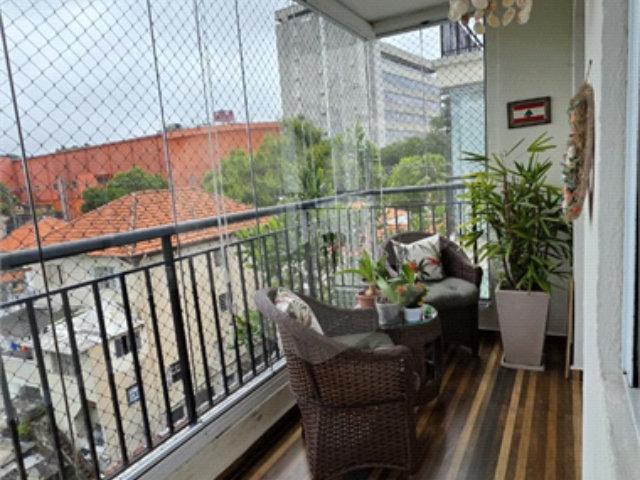 Apartamento à venda com 2 quartos, sendo 1 suíte,  em Saúde, São Paulo, SP