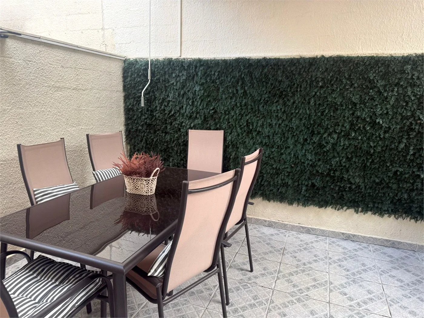 Casa à venda com 3 quartos, sendo 1 suíte, no condomínio Villas de São Francisco, São Paulo - SP