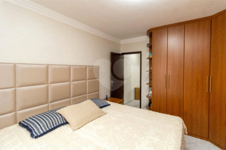 Casa à venda com 2 quartos, sendo 1 suíte,  no condomínio Colina de Goiás, São Paulo - SP