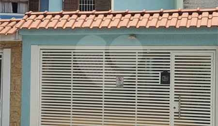 Sobrado à venda com 3 quartos, sendo 2 suítes,  em Parada Inglesa, São Paulo, SP