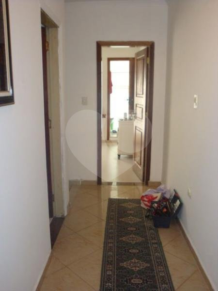 Sobrado à venda com 3 quartos, sendo 2 suítes,  em Vila Gustavo, São Paulo, SP