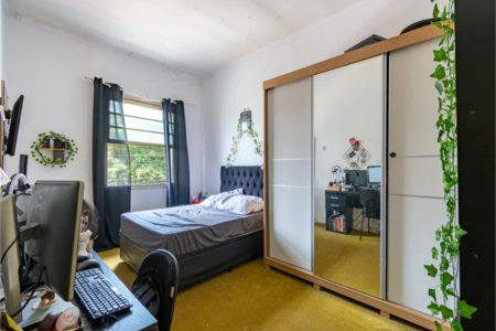 Sobrado à venda com 4 quartos, sendo 1 suíte, em Jardim das Acácias, São Paulo, SP